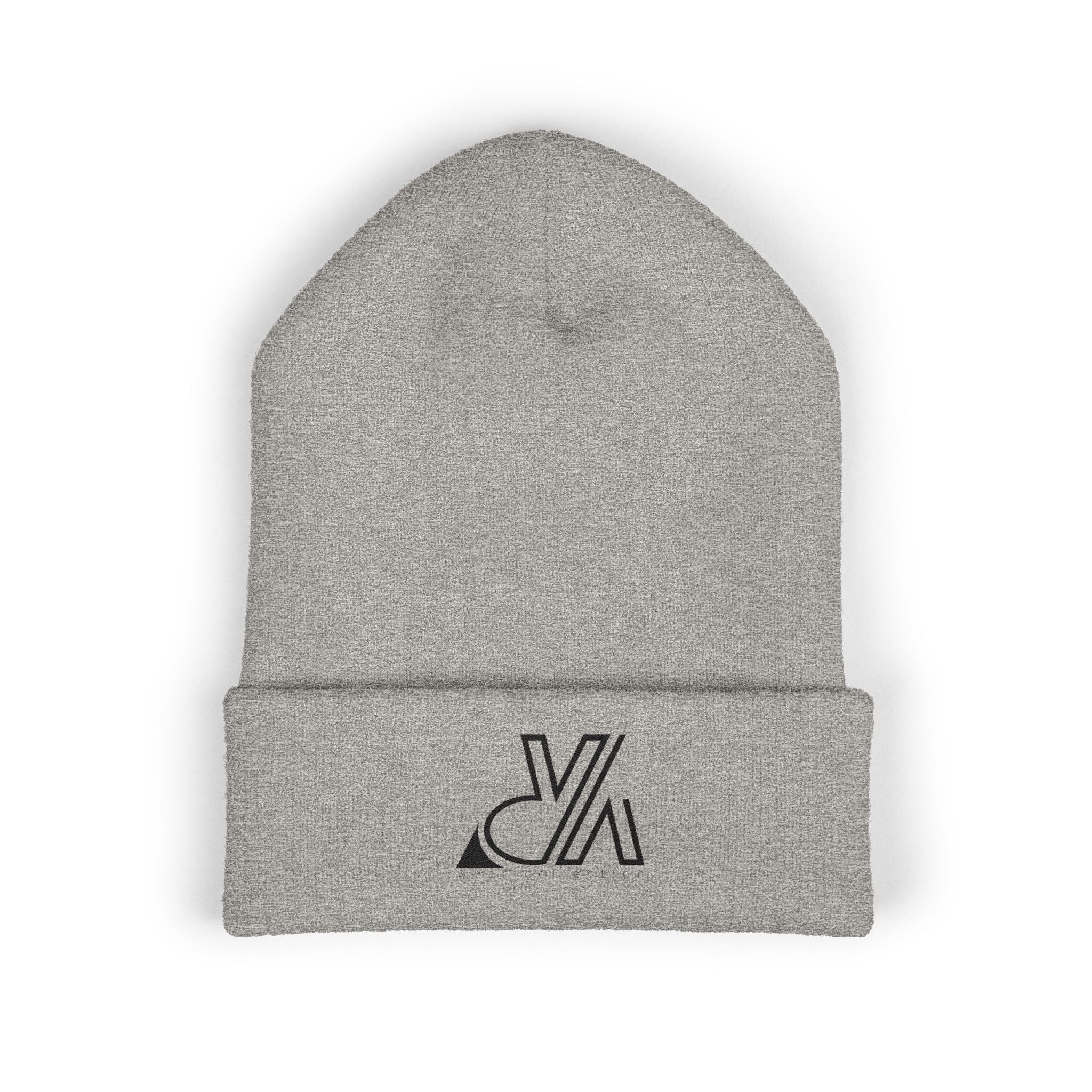 Un beau bonnet pour l'hiver avec une belle broderie du logo RyWear