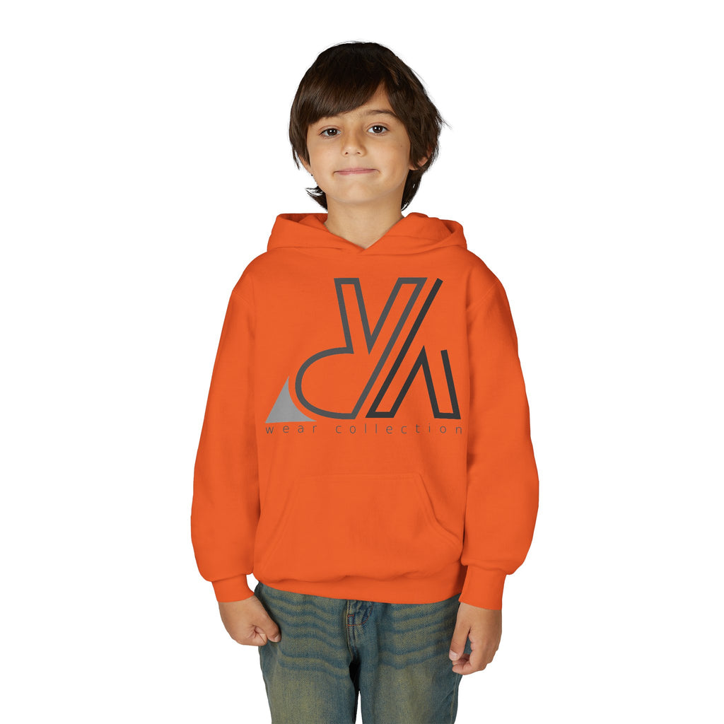 Sweat à capuche minimaliste avec un Logo de « Ry Wear »  Un design épuré pour un look moderne et décontracté. Ce sweat épais et résistant offre confort et style en toutes saisons. Un essentiel pour les amateurs de mode simple et durable.